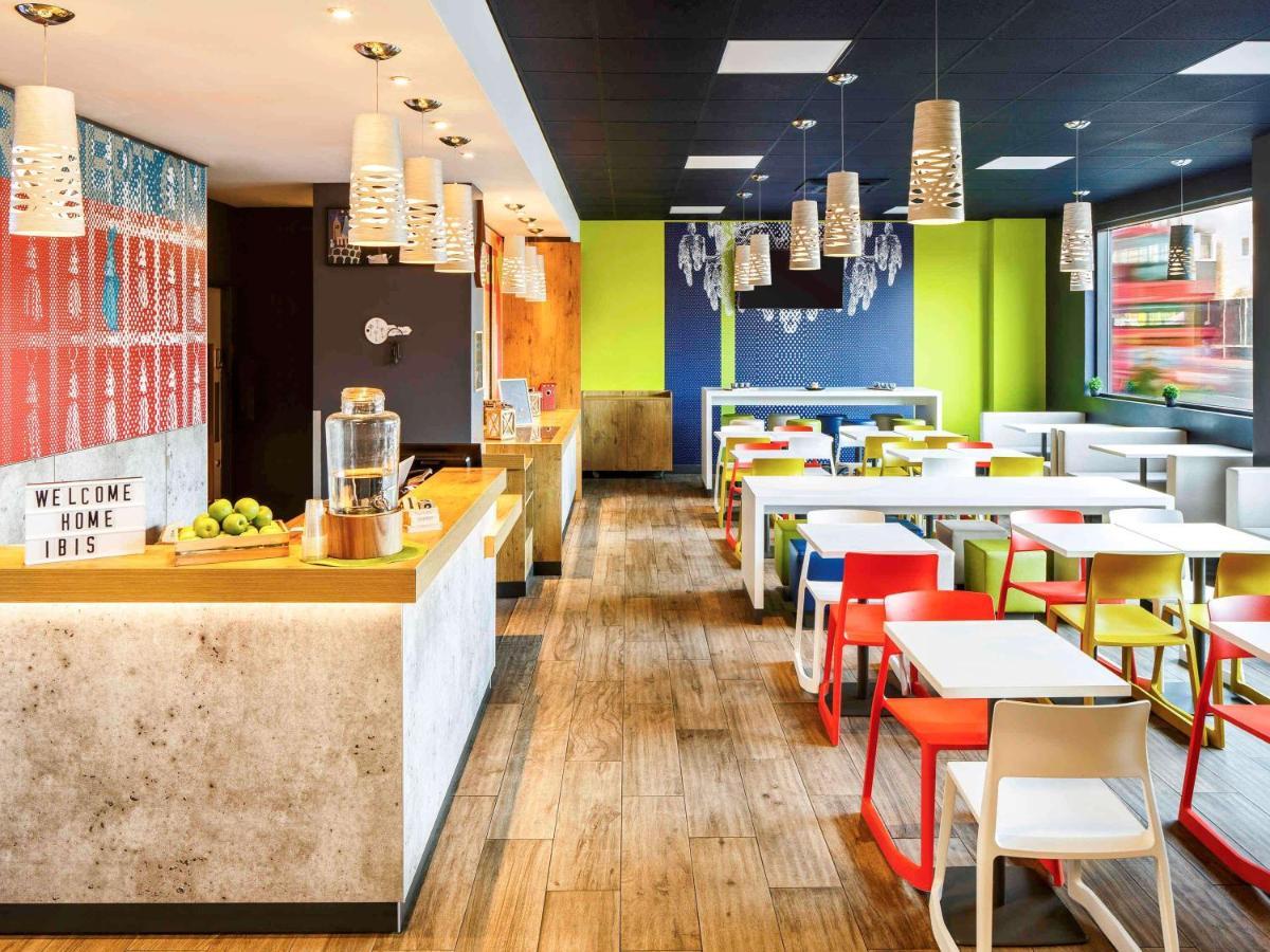 Ibis Budget London Гаунслоу Екстер'єр фото